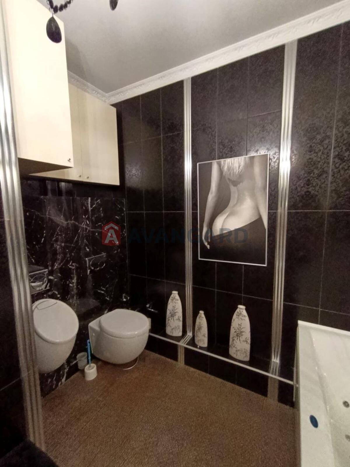 4 ��. ��������, 130/80/7 ��. �., 4/4 ������ ���� 11