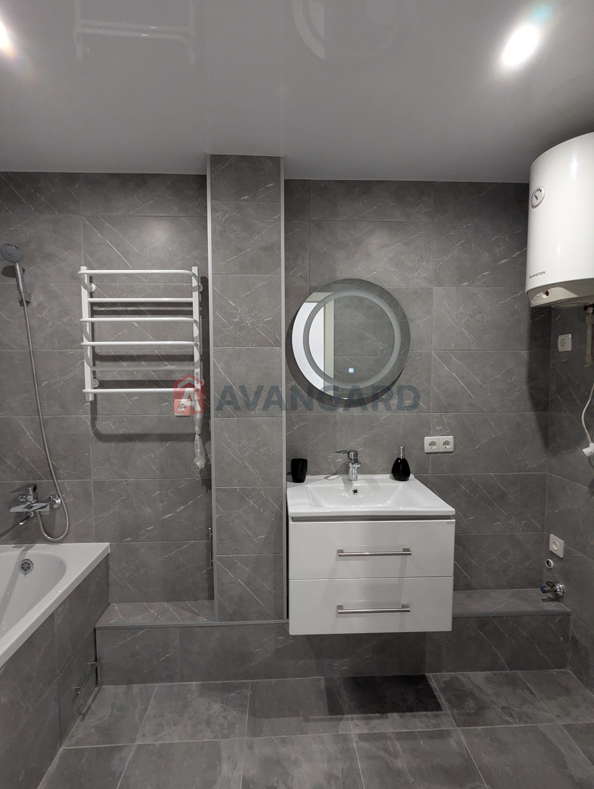 2 . , 42/-/6 . ., 2/5   8