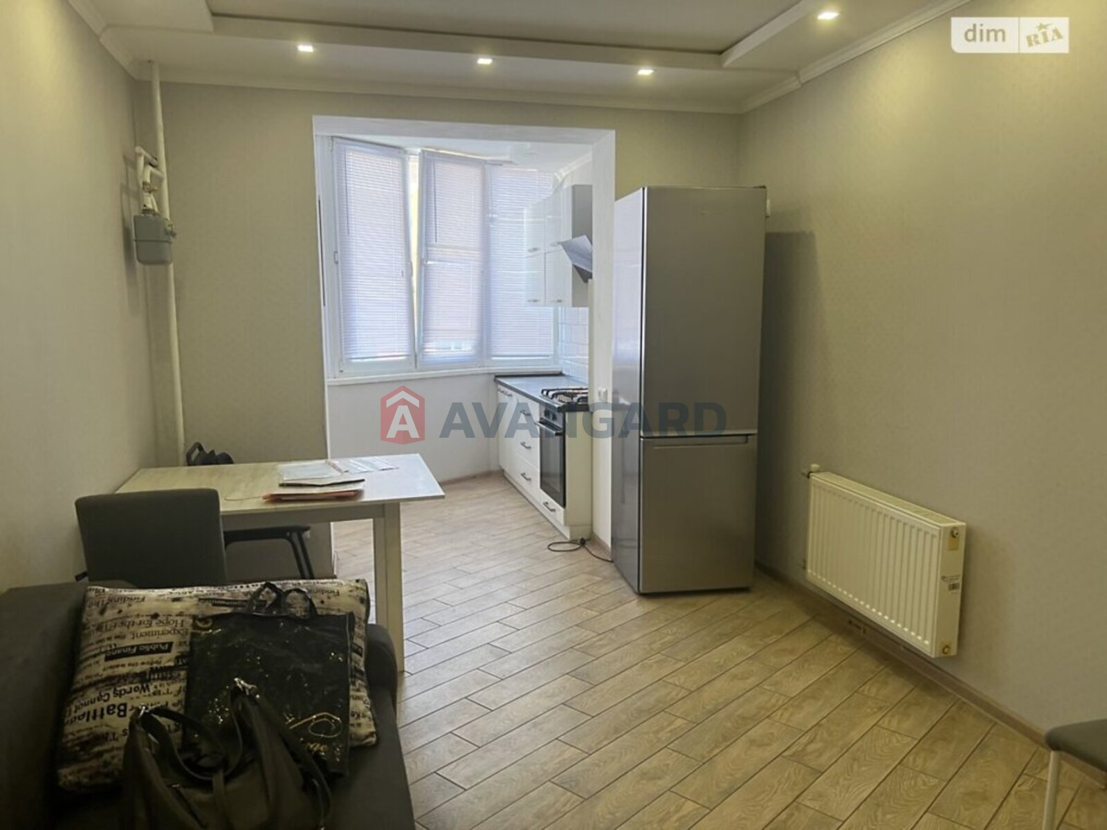 1 . , 58/24/22 . ., 11/12   4