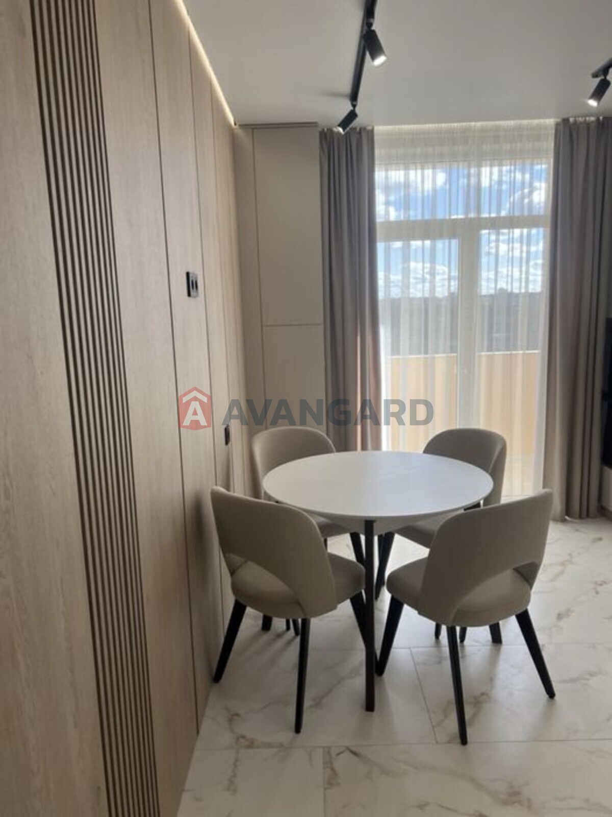 2 . , 68/30/13 . ., 6/10   4