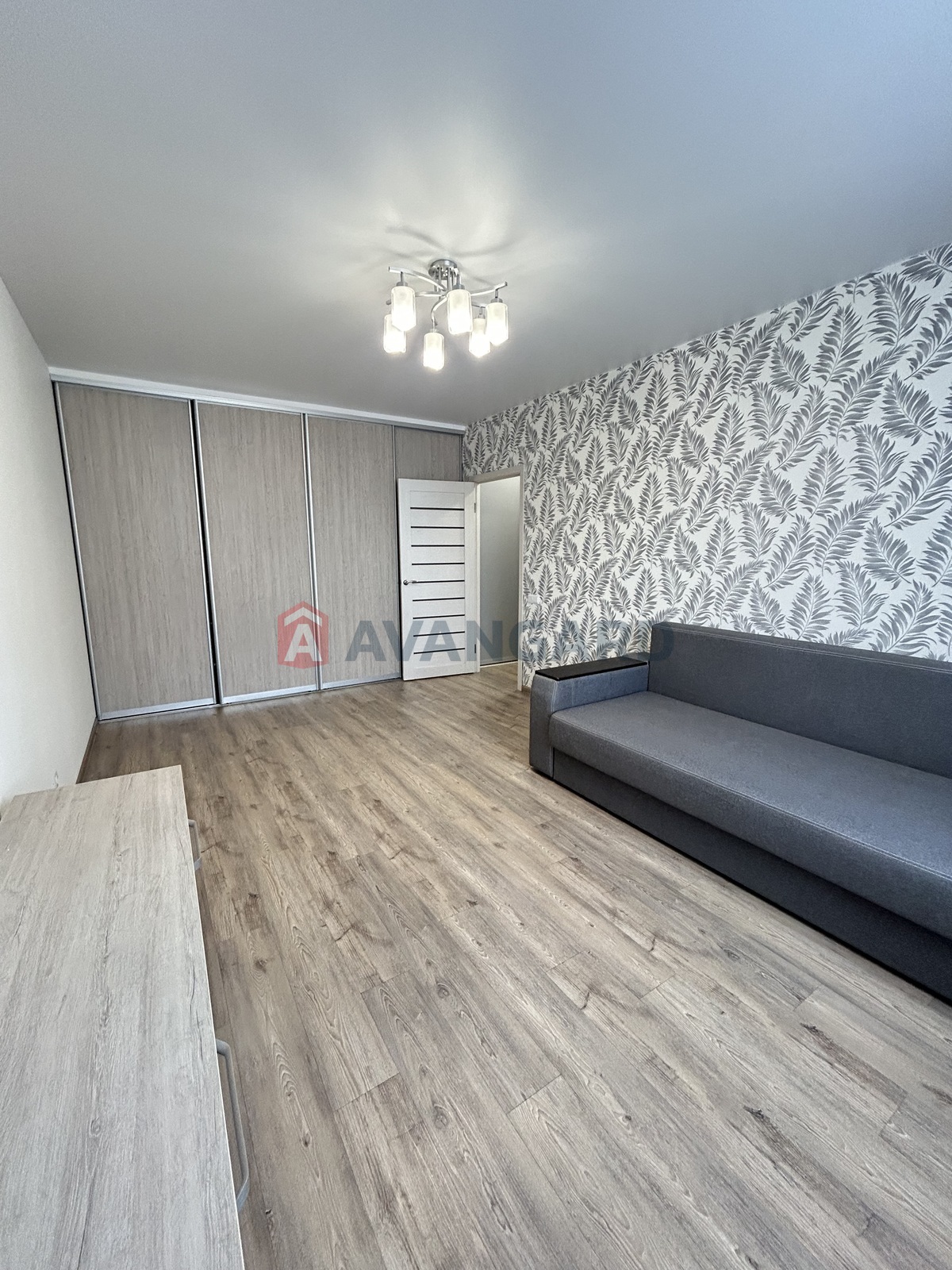 2 ��. ��������, 67,7/33,5/18,9 ��. �., 10/12 ������ ���� 19