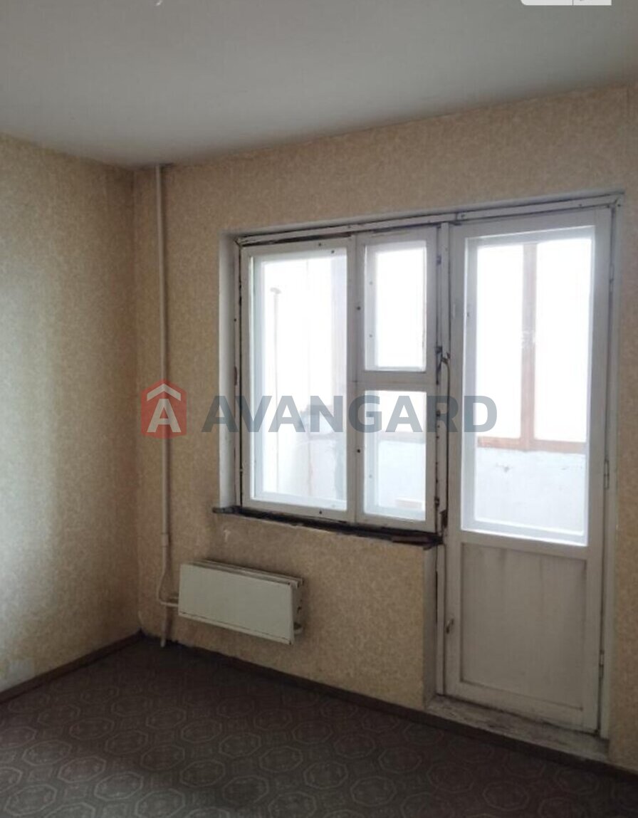 3 ����. ��������, 78/41/8 ��. �., 4/15 ���� ���� 8