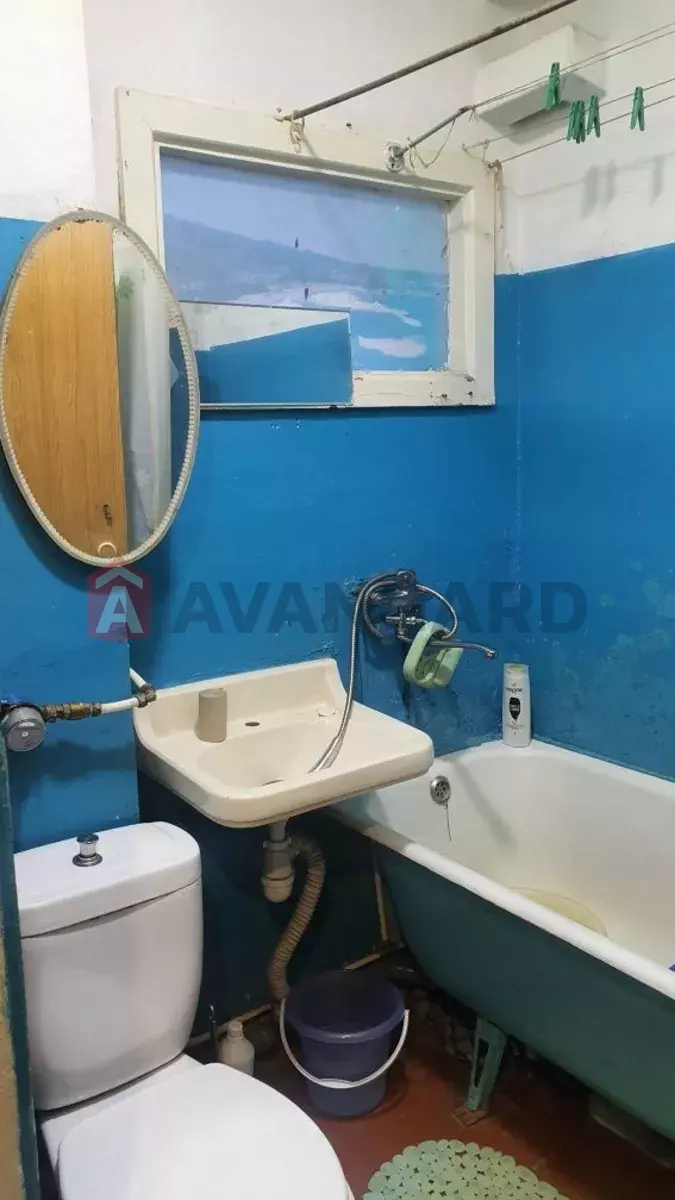 2 ��. ��������, 40/-/6 ��. �., 4/5 ������ ���� 5