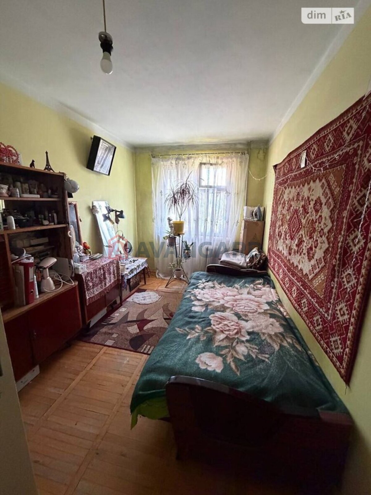 4 ��. ��������, 65/45/6 ��. �., 2/5 ������ ���� 3
