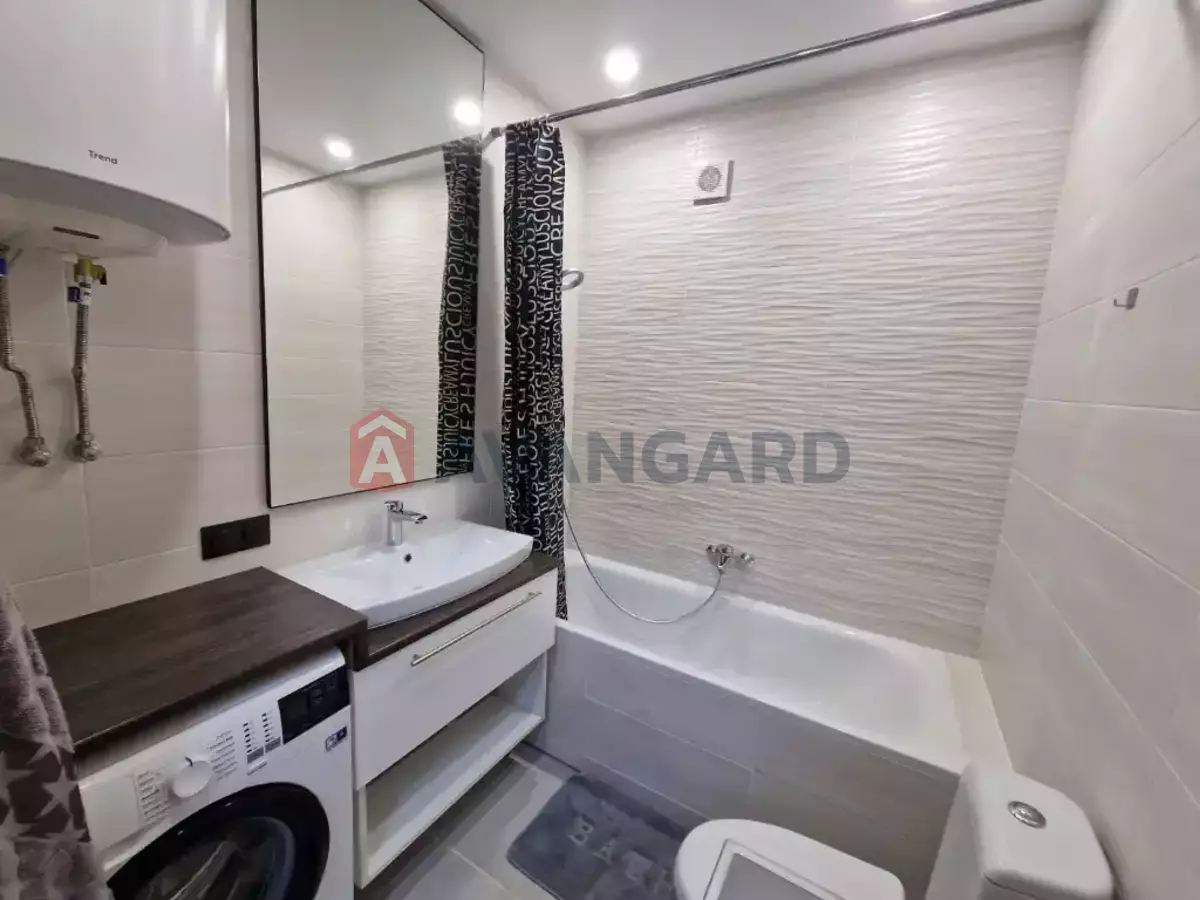 2 ��. ��������, 47/16/17 ��. �., 4/5 ������ ���� 12