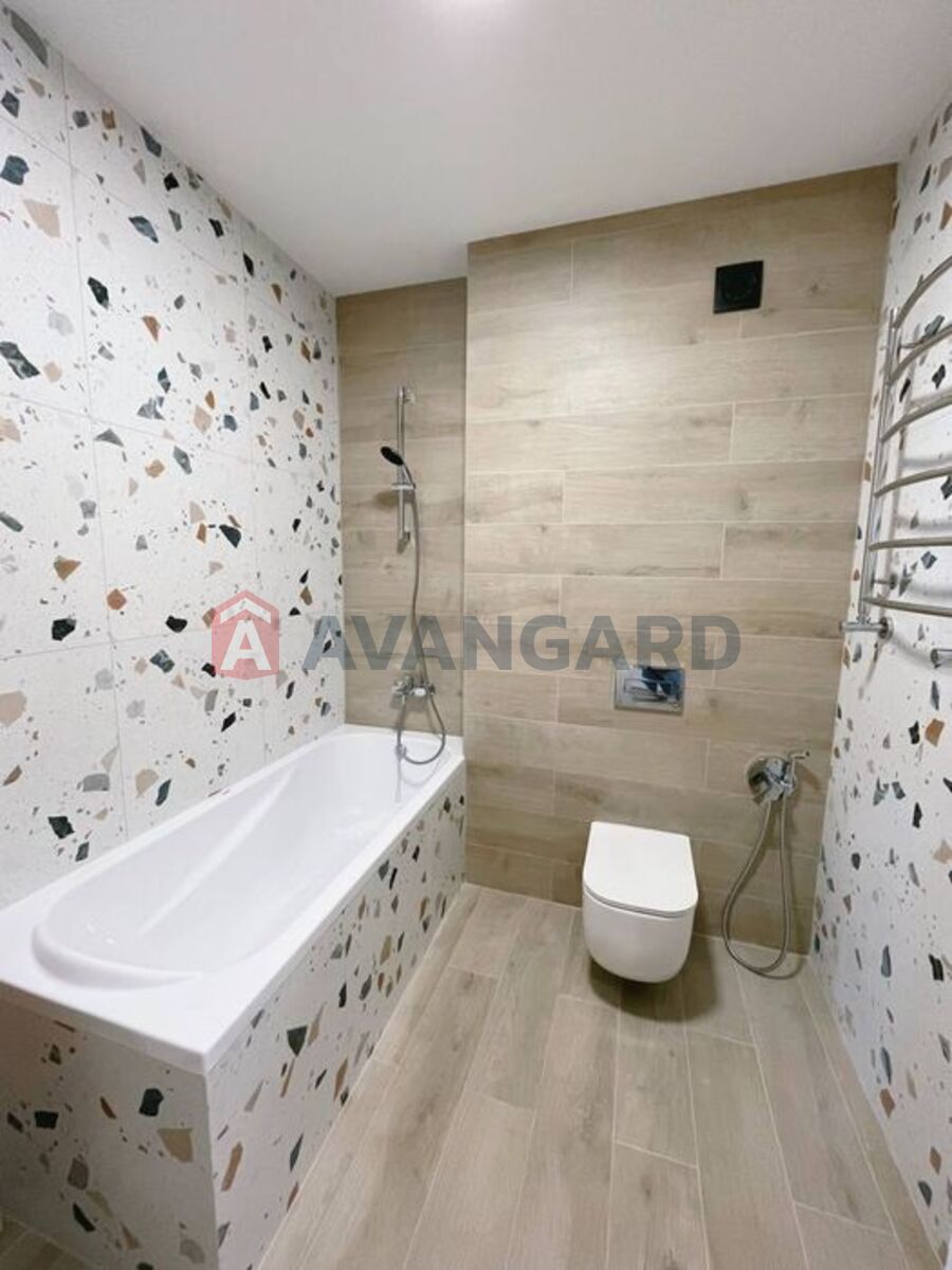 1 ��. ��������, 51/-/25 ��. �., 5/9 ������ ���� 10