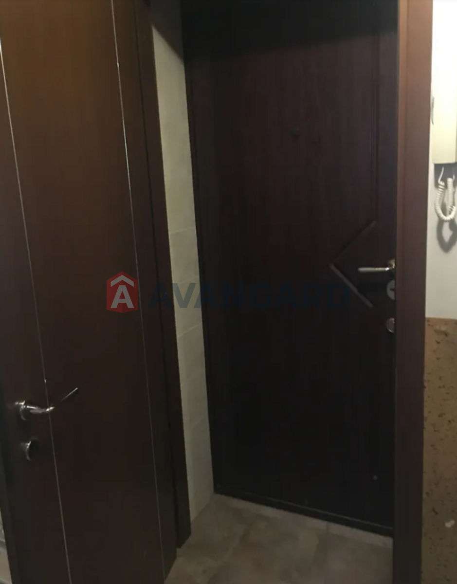 3 . , 69/48/8 . ., 8/10   11