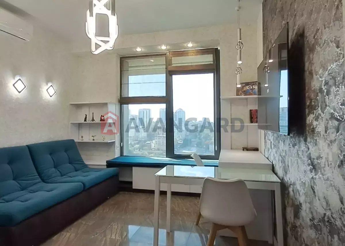 1 ����. ��������, 30/-/- ��. �., 28/32 ���� ���� 7