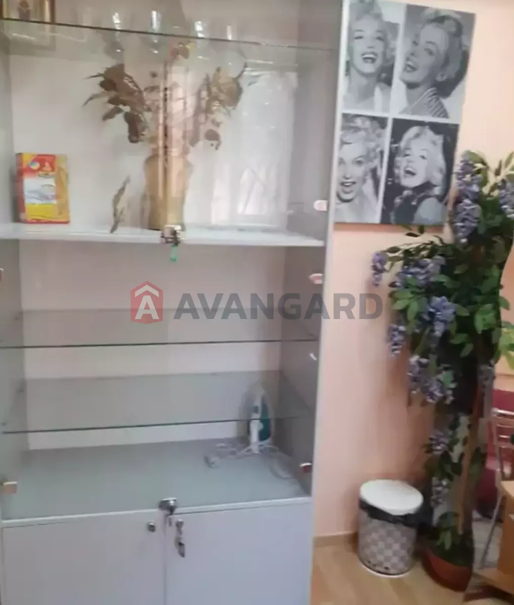 2 ��. ��������, 50/-/- ��. �., 1/5 ������ ���� 9