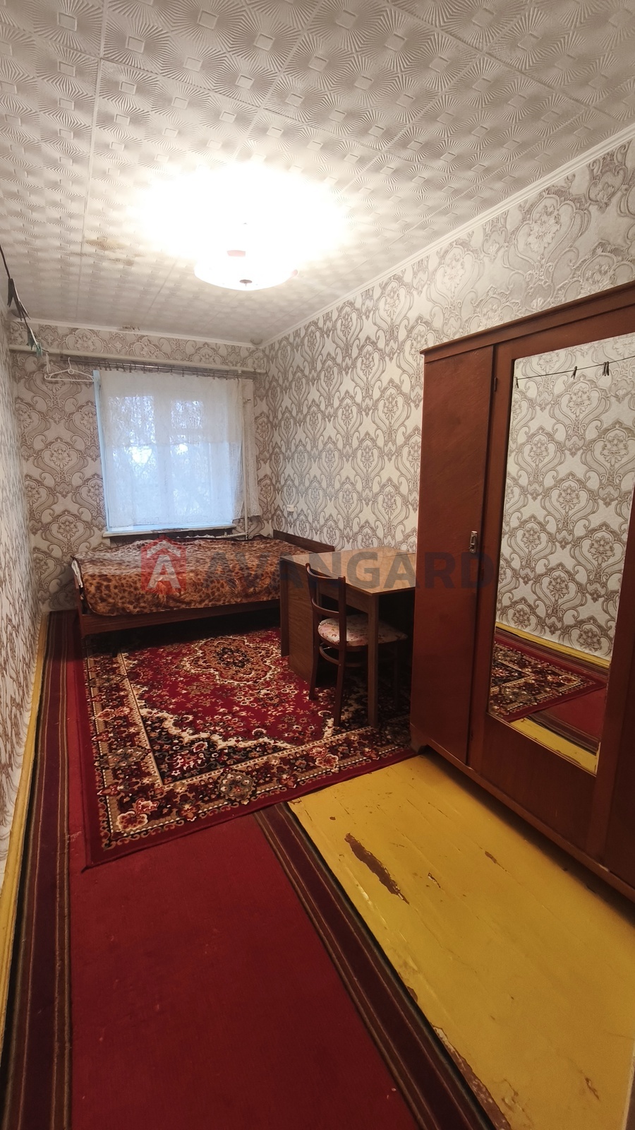 3 ��. ��������, 56/32/6 ��. �., 5/5 ������ ���� 5