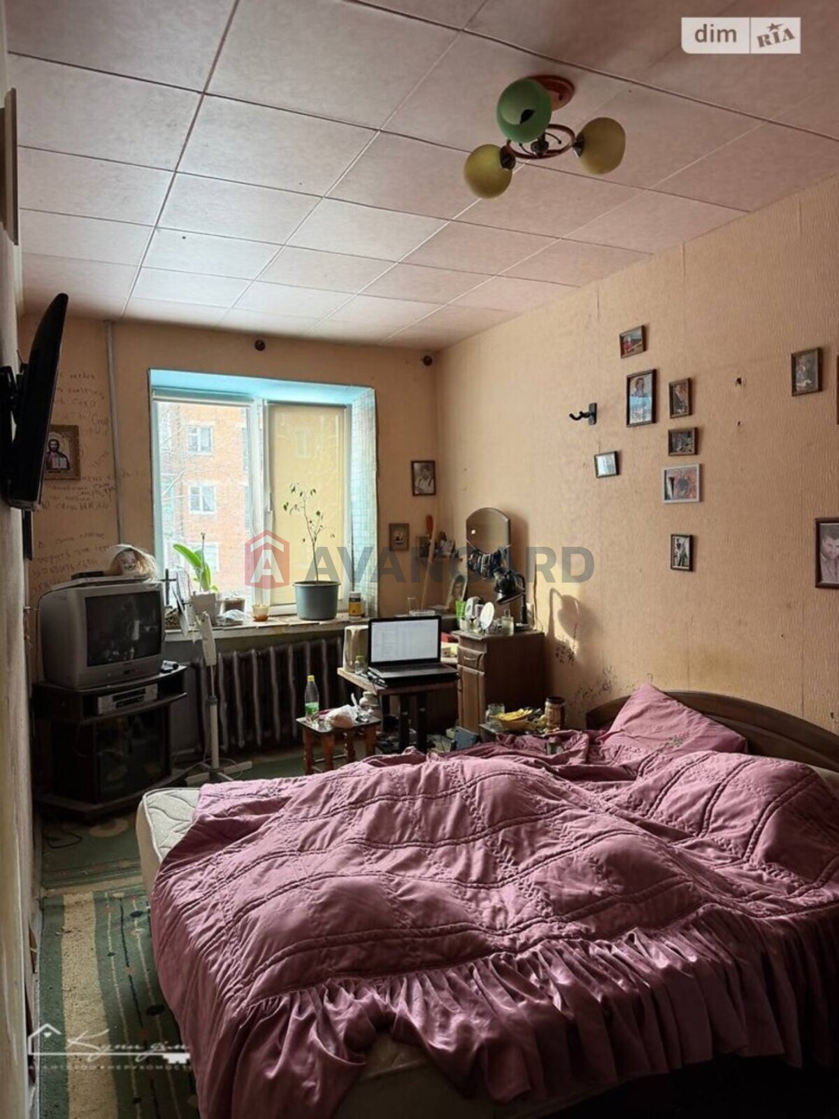 3 ��. ��������, 61/40/7 ��. �., 1/5 ������ ���� 3