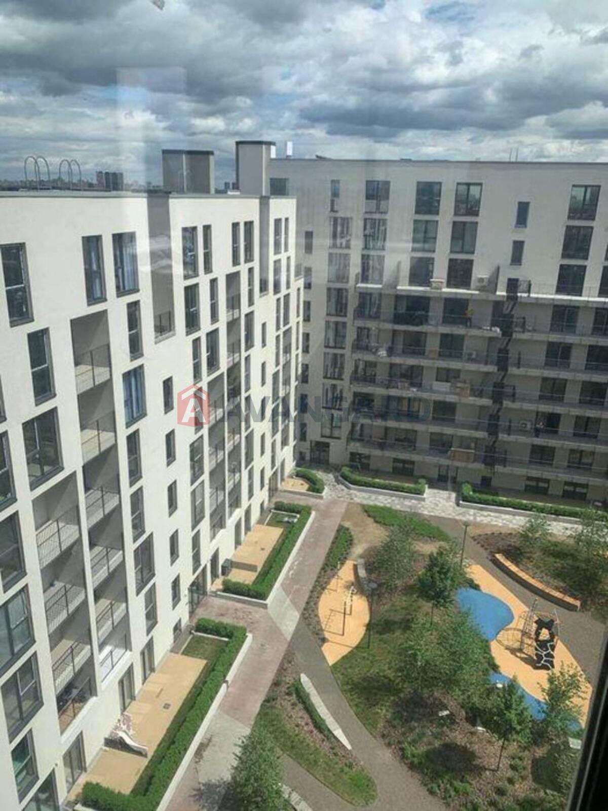 4 ��. ��������, 180/-/36 ��. �., 9/9 ������ ���� 2