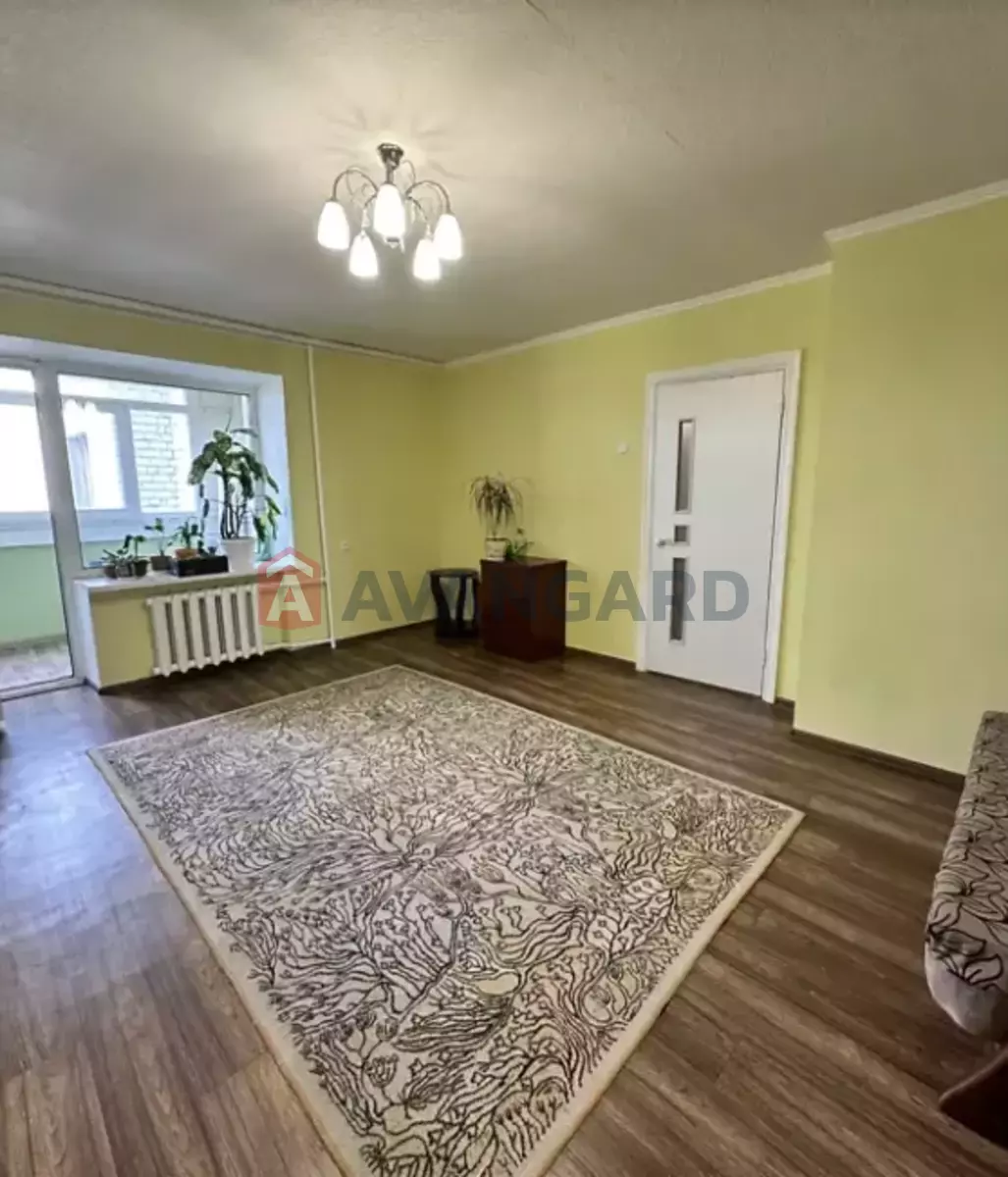 1 ��. ��������, 39/20/9 ��. �., 10/10 ������ ���� 5