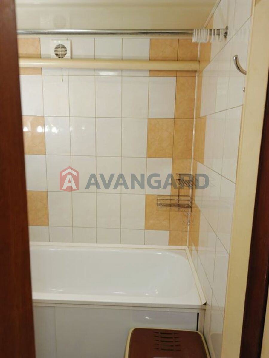 1 ��. ��������, 29/-/6 ��. �., 1/5 ������ ���� 3