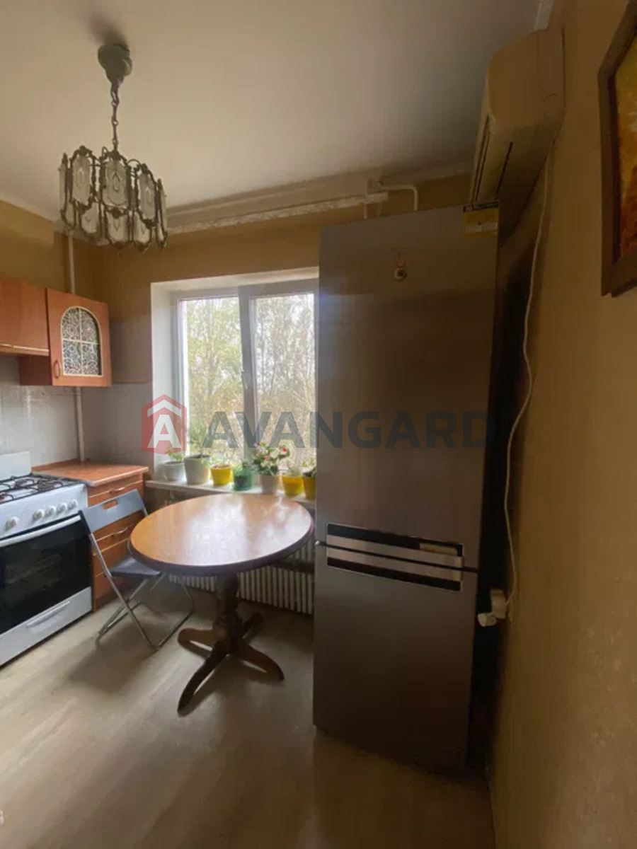 1 ����. ��������, 35/18/6 ��. �., 5/9 ���� ���� 2