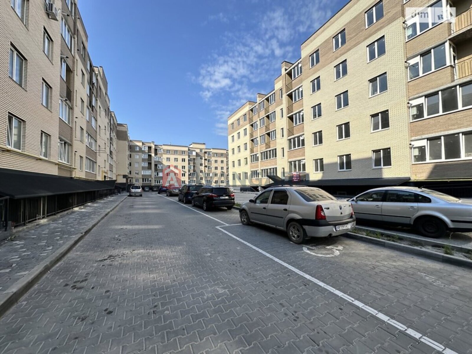 1 ��. ��������, 39/-/12 ��. �., 5/5 ������ ���� 2