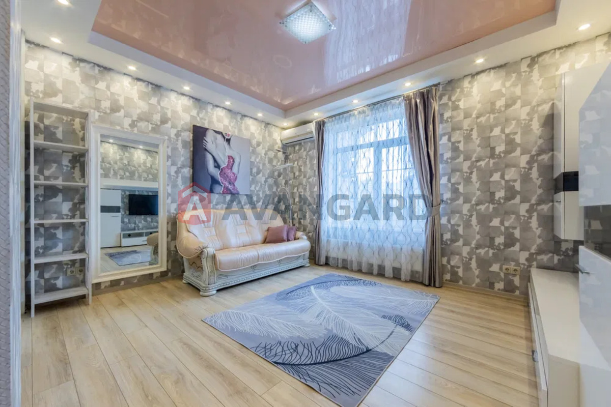 2 ����. ��������, 48/-/11 ��. �., 4/9 ���� ���� 7