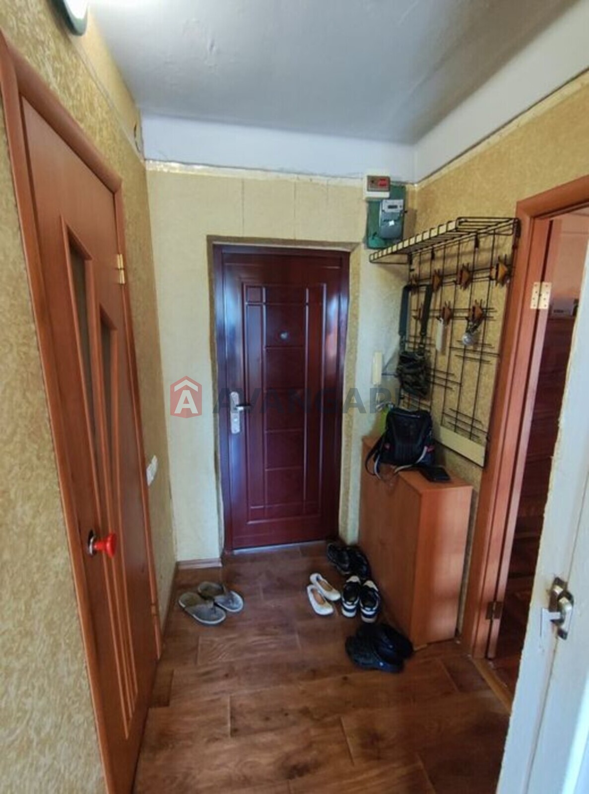 1 ��. ��������, 32/-/7 ��. �., 8/9 ������ ���� 14