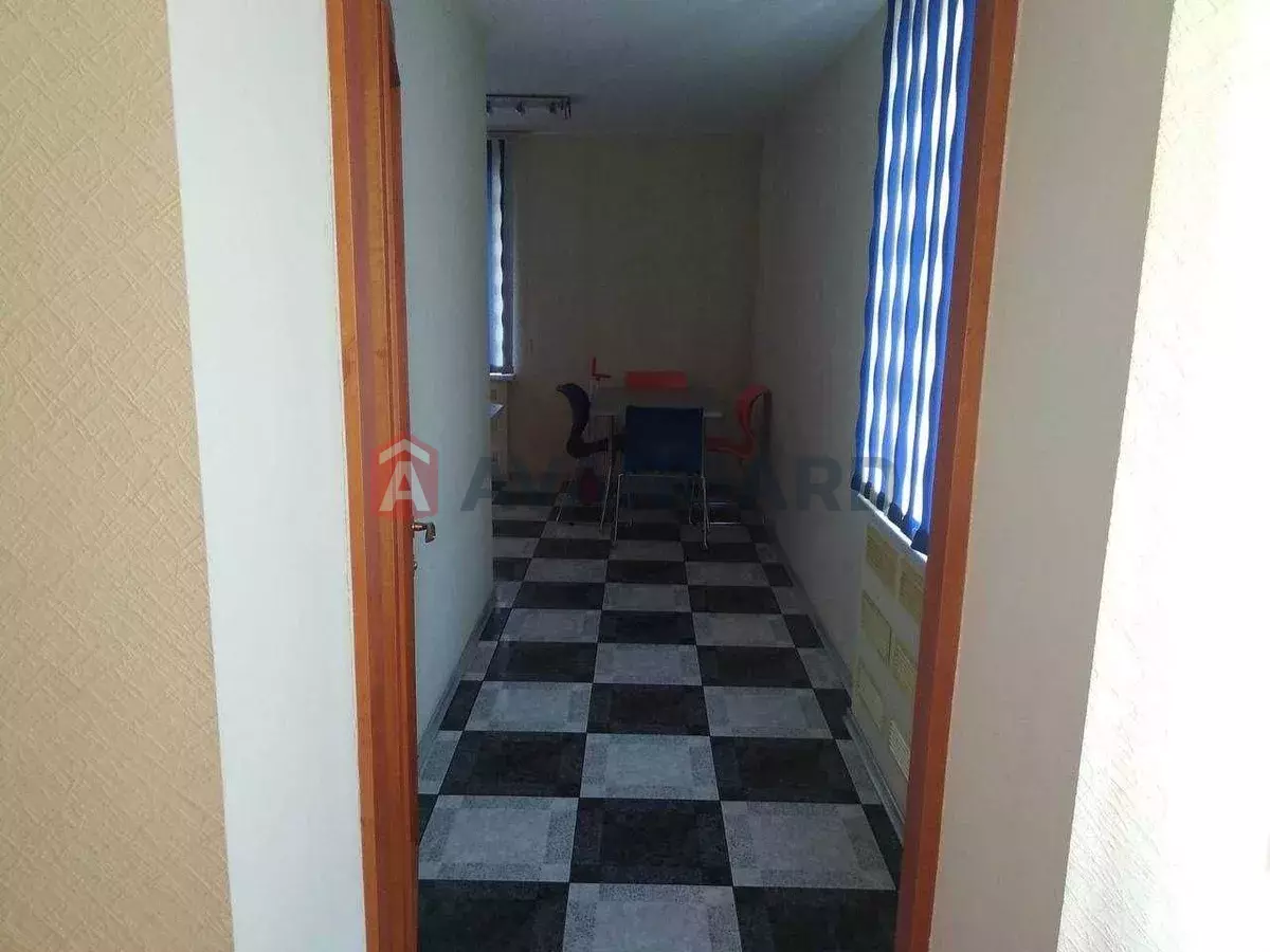 3 ����. ��������, 92/-/16 ��. �., 2/5 ���� ���� 11