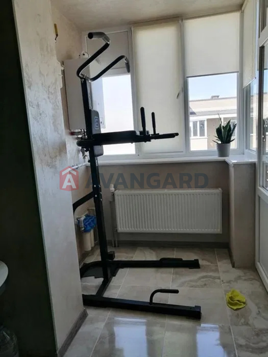 1 ����. ��������, 39/-/12 ��. �., 5/5 ���� ���� 4