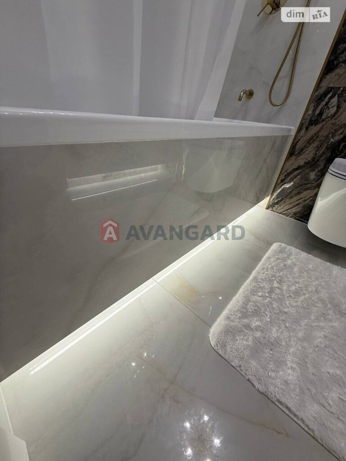 1 ��. ��������, 46/-/- ��. �., 7/10 ������ ���� 6