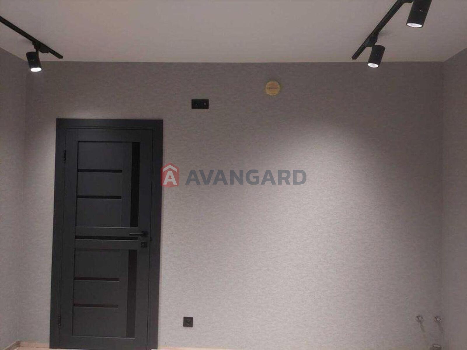 1 ��. ��������, 46/-/14 ��. �., 23/25 ������ ���� 13