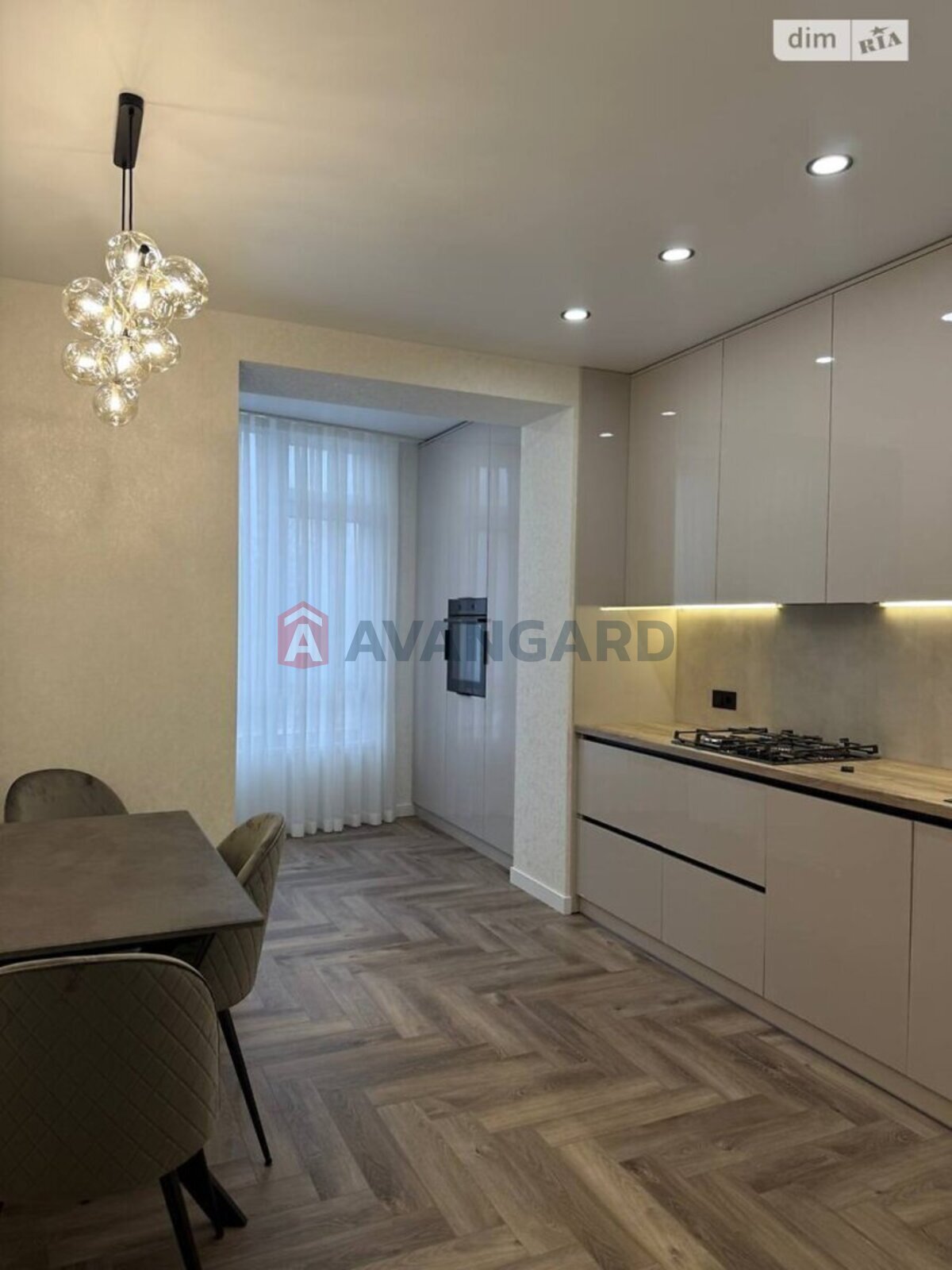 2 ��. ��������, 70/-/- ��. �., 1/10 ������ ���� 1