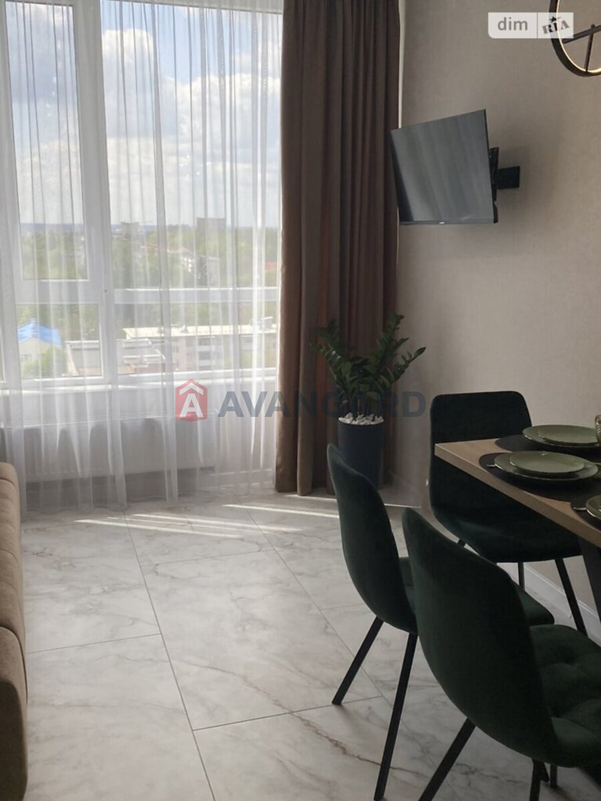 1 ����. ��������, 48/24/20 ��. �., 12/16 ���� ���� 7