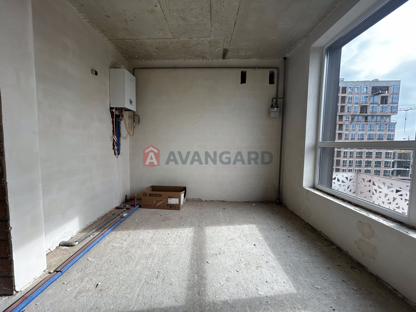 2 ��. ��������, 56.6/28.6/14.2 ��. �., 6/7 ������ ���� 15