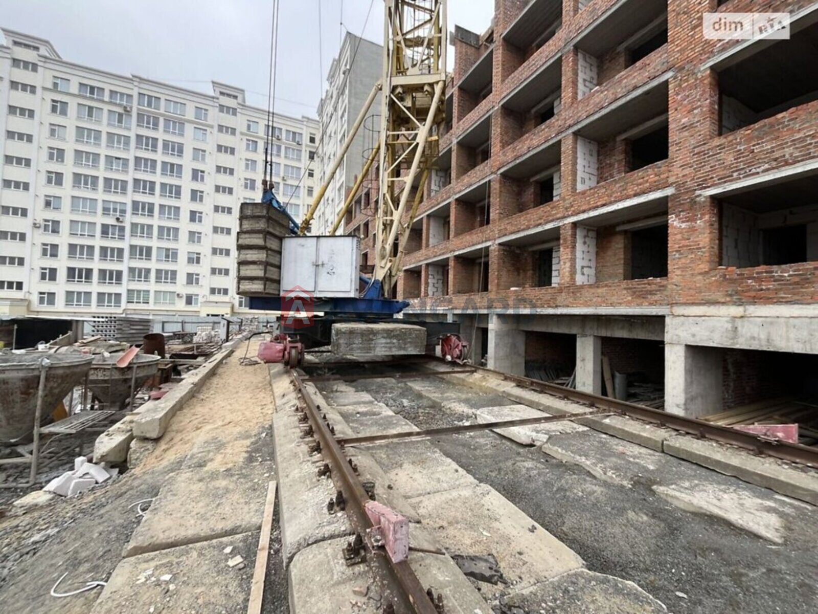 2 ��. ��������, 52/-/- ��. �., 7/10 ������ ���� 3