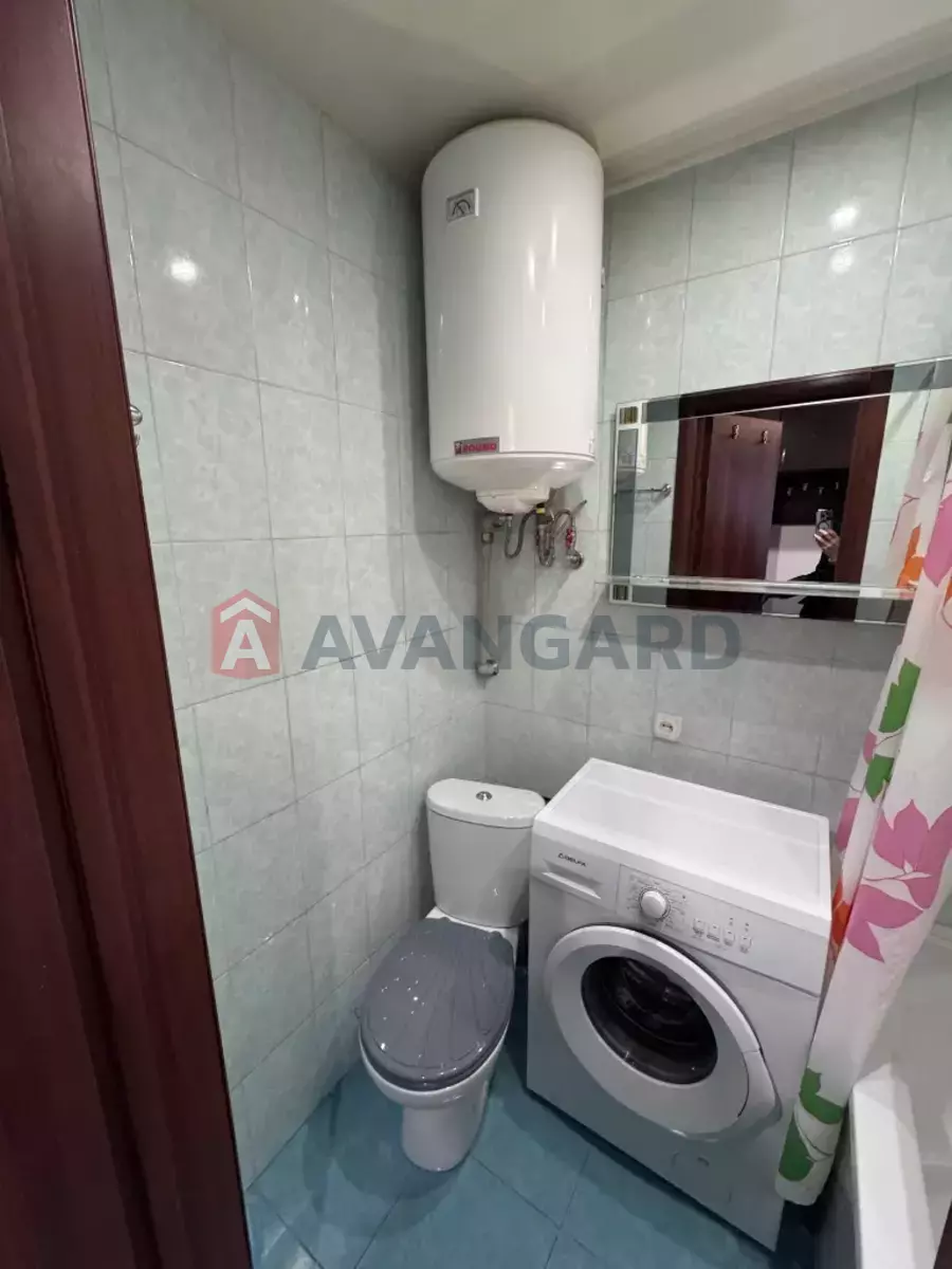 1 ��. ��������, 21/12/4 ��. �., 5/9 ������ ���� 9