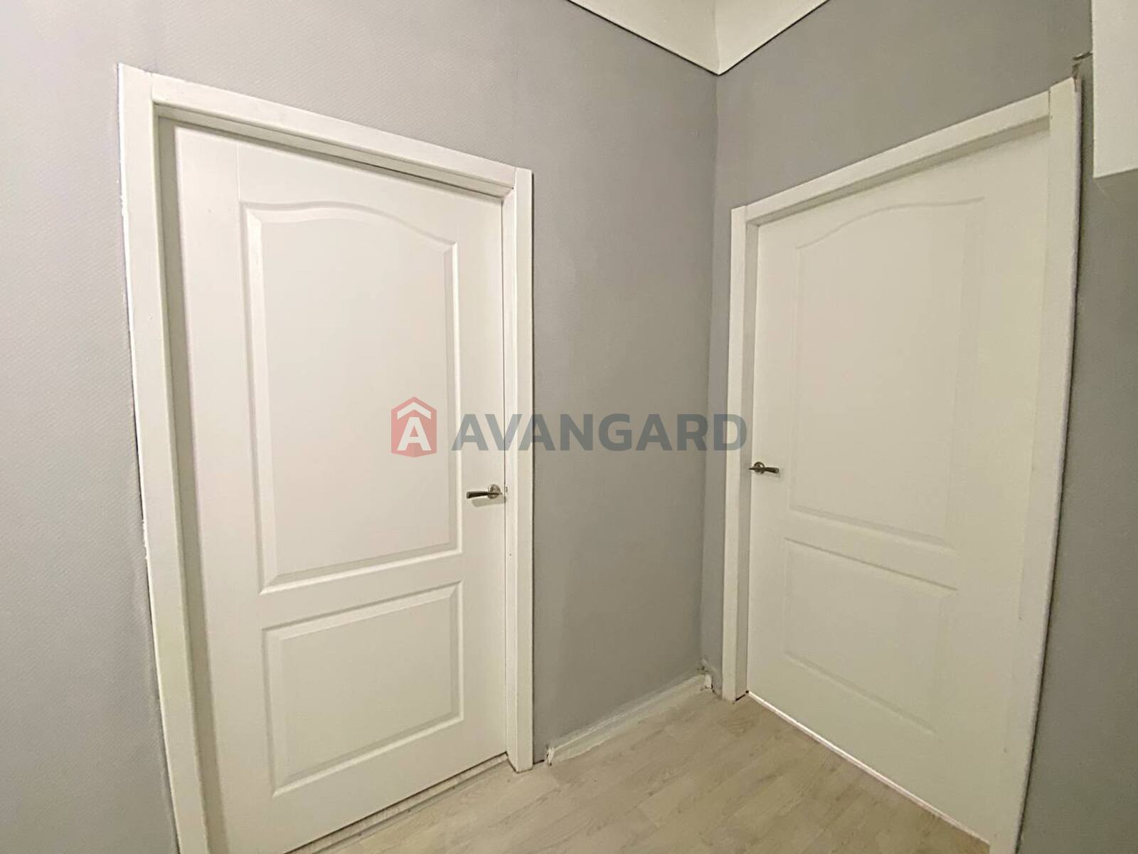 2 ��. ��������, 48,7/-/7,2 ��. �., 4/5 ������ ���� 6