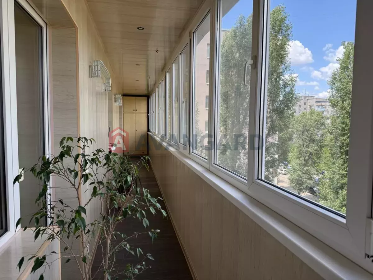 3 ��. ��������, 76/-/20 ��. �., 6/14 ������ ���� 2