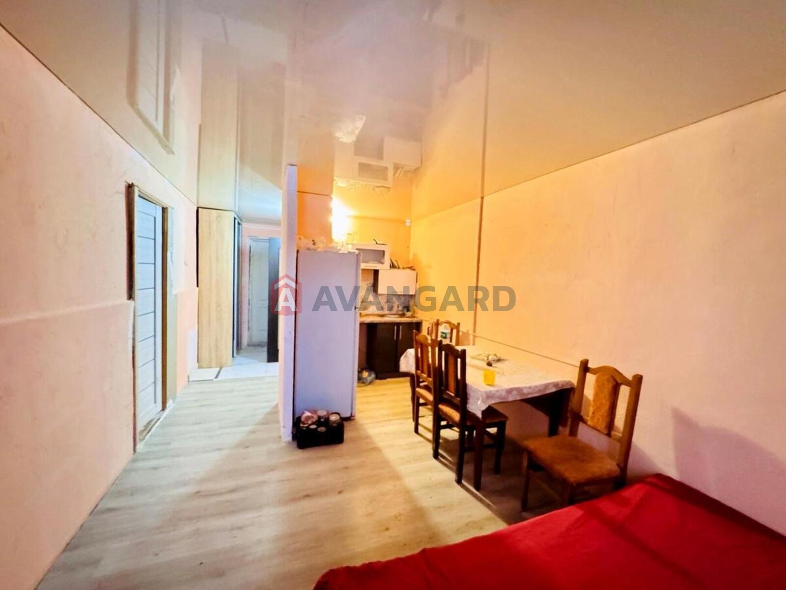 1 ��. ��������, 40/16/18 ��. �., 2/2 ������ ���� 3