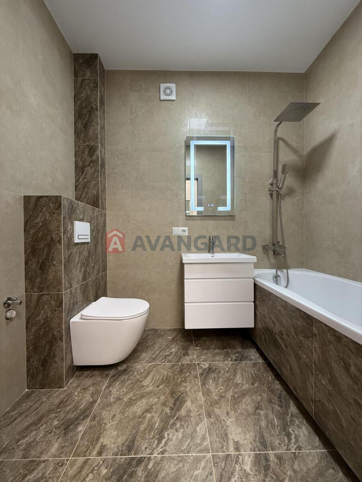 1 ��. ��������, 32/14/6 ��. �., 2/4 ������ ���� 10