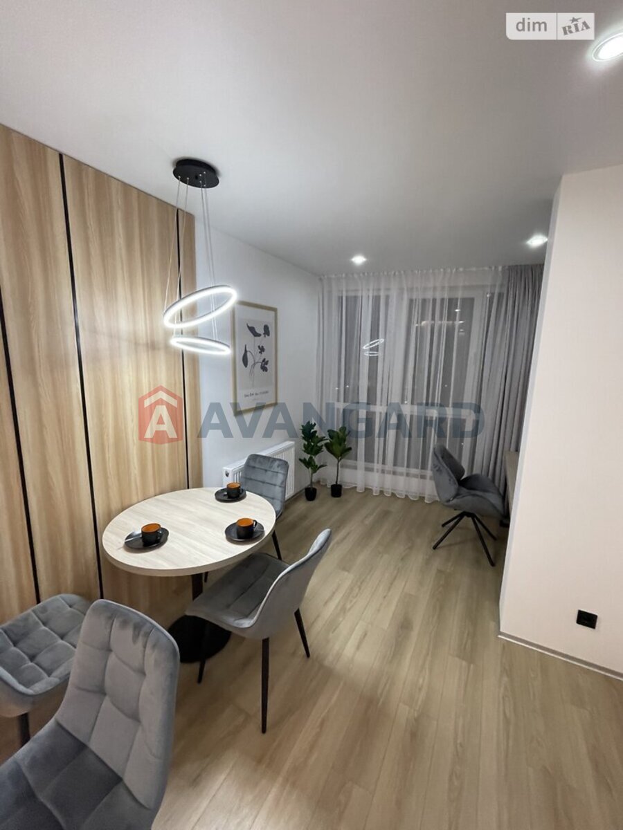 1 ����. ��������, 58/18/19 ��. �., 13/17 ���� ���� 4