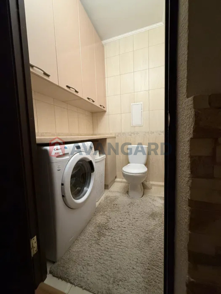 2 ��. ��������, 76/-/16 ��. �., 8/10 ������ ���� 18