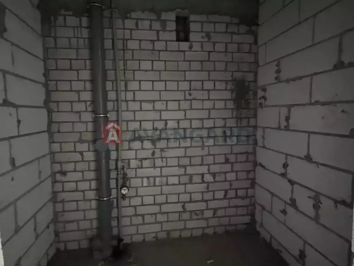 1 ��. ��������, 46/19/13 ��. �., 3/5 ������ ���� 10