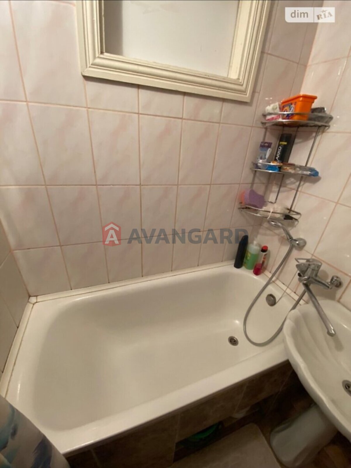 1 ��. ��������, 32/15/7 ��. �., 9/9 ������ ���� 3