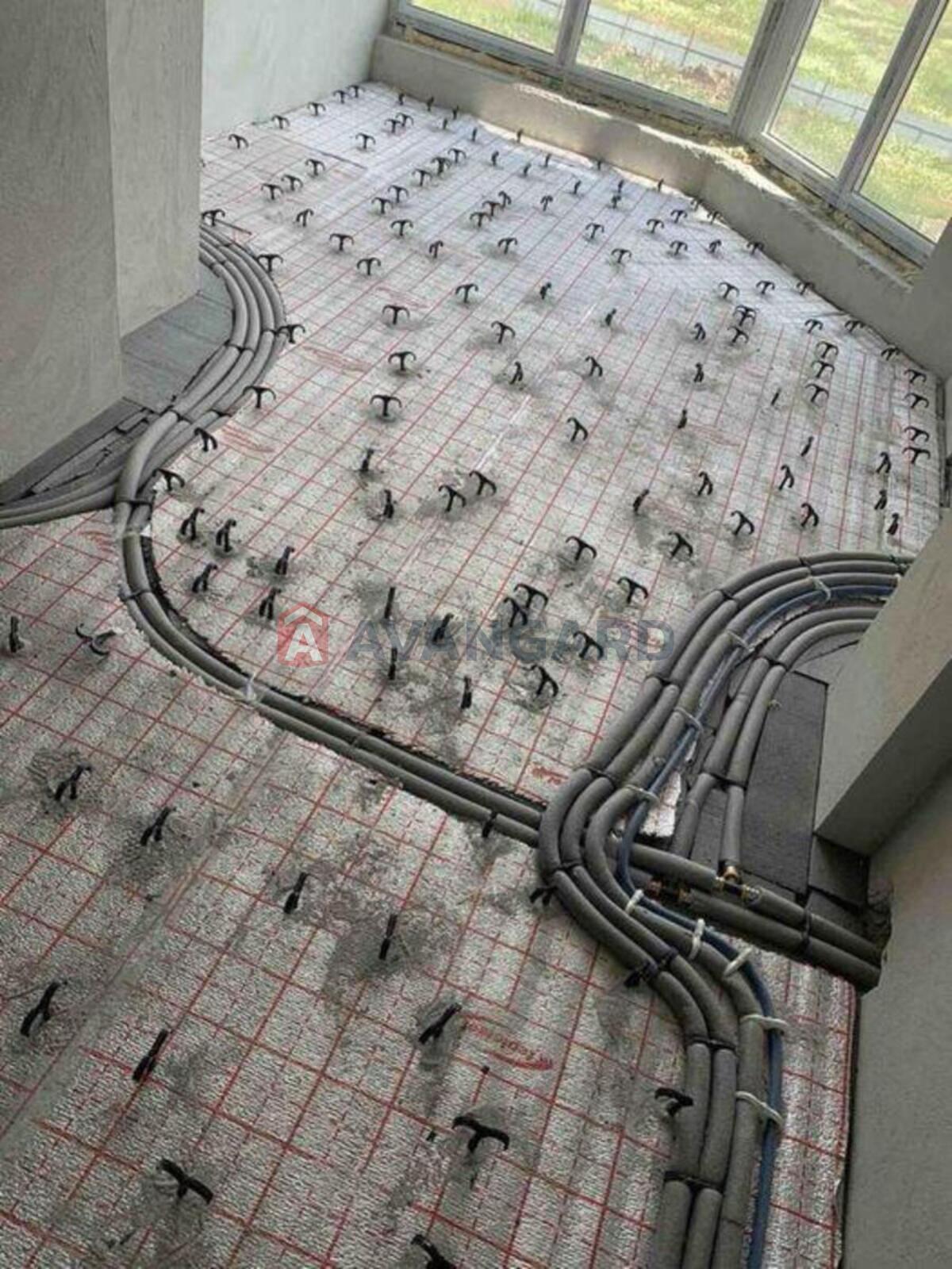 1 ��. ��������, 40/-/14 ��. �., 5/10 ������ ���� 11