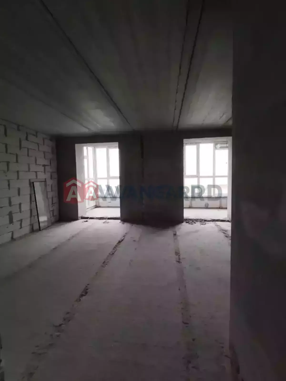 2 ��. ��������, 77/-/- ��. �., 9/9 ������ ���� 8