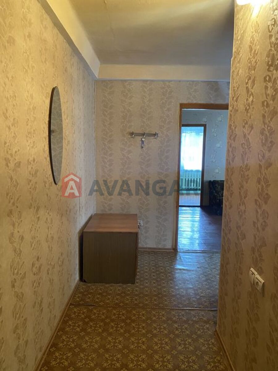 2 ��. ��������, 43/-/6 ��. �., 4/5 ������ ���� 1