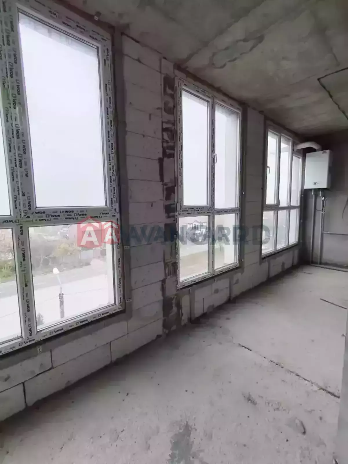 2 ��. ��������, 77/-/- ��. �., 9/9 ������ ���� 9