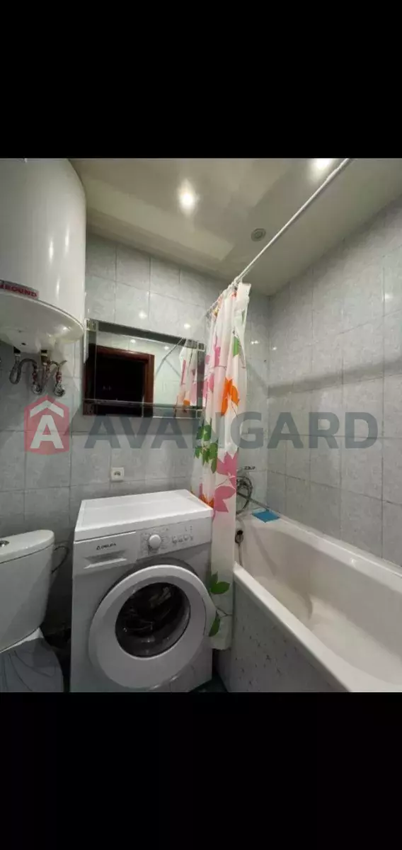 1 ����. ��������, 23/-/7 ��. �., 5/9 ���� ���� 4