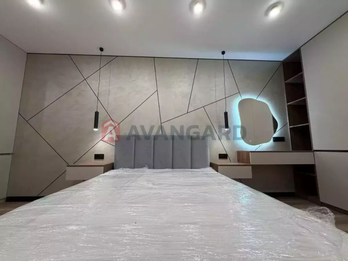 2 ��. ��������, 73/40/15 ��. �., 6/10 ������ ���� 17