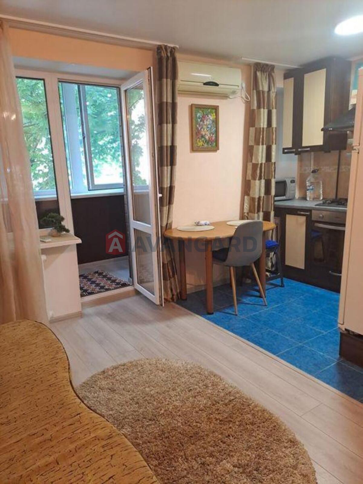 1 ����. ��������, 26/-/5 ��. �., 3/5 ���� ���� 6