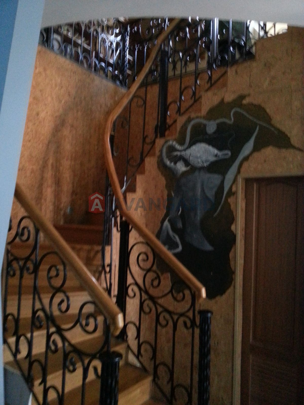 5 ��. ��������, 162/-/12 ��. �., 4/4 ������ ���� 7