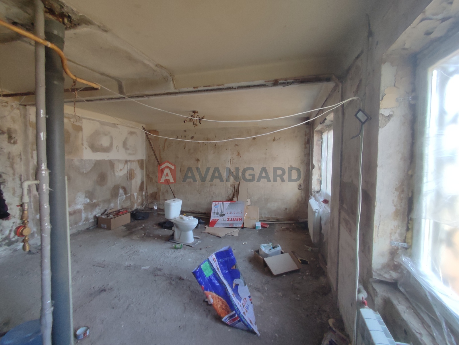 1 . , 28/-/6 . ., 1/5   8