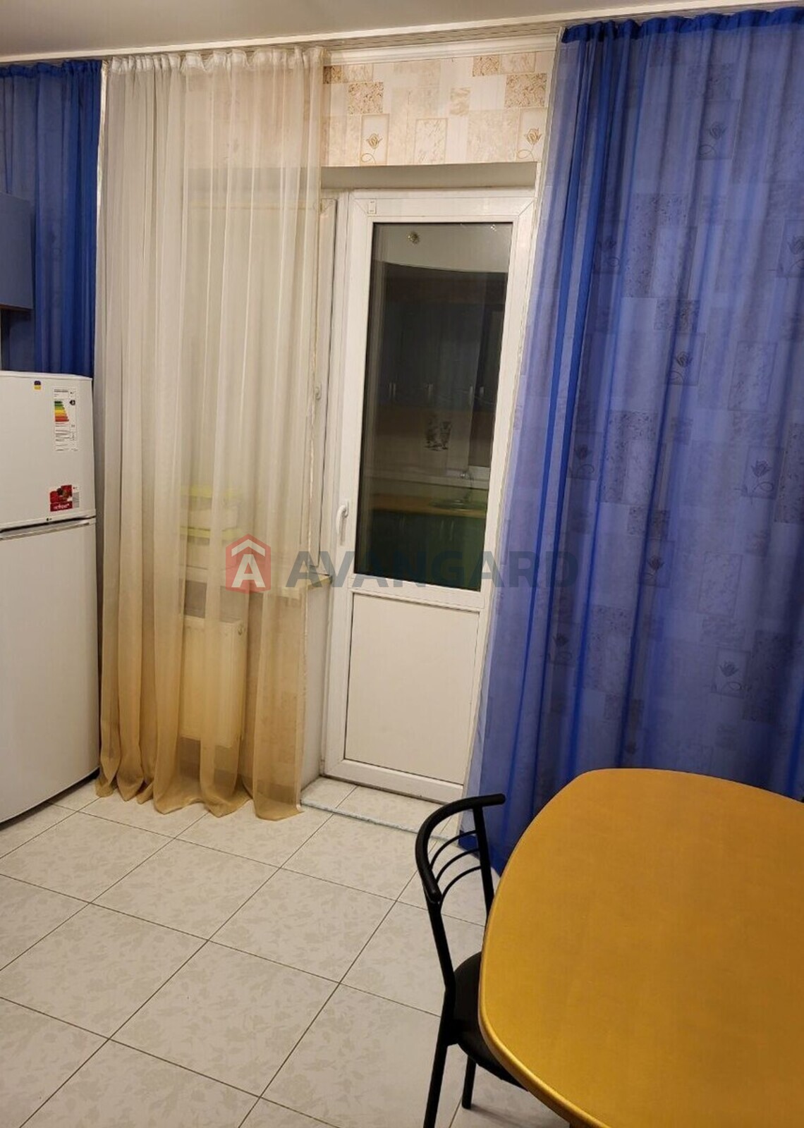 1 ��. ��������, 46/19/10 ��. �., 8/24 ������ ���� 6