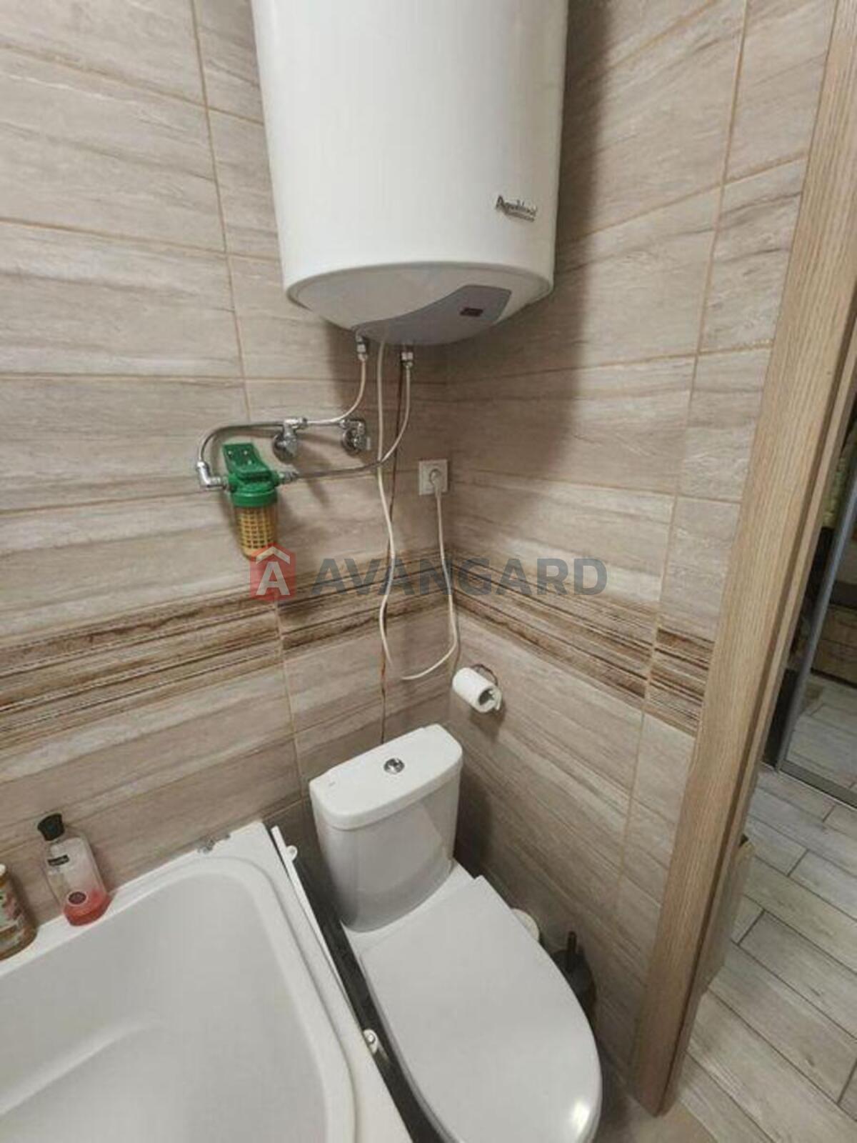 1 ��. ��������, 30/-/8 ��. �., 2/2 ������ ���� 6